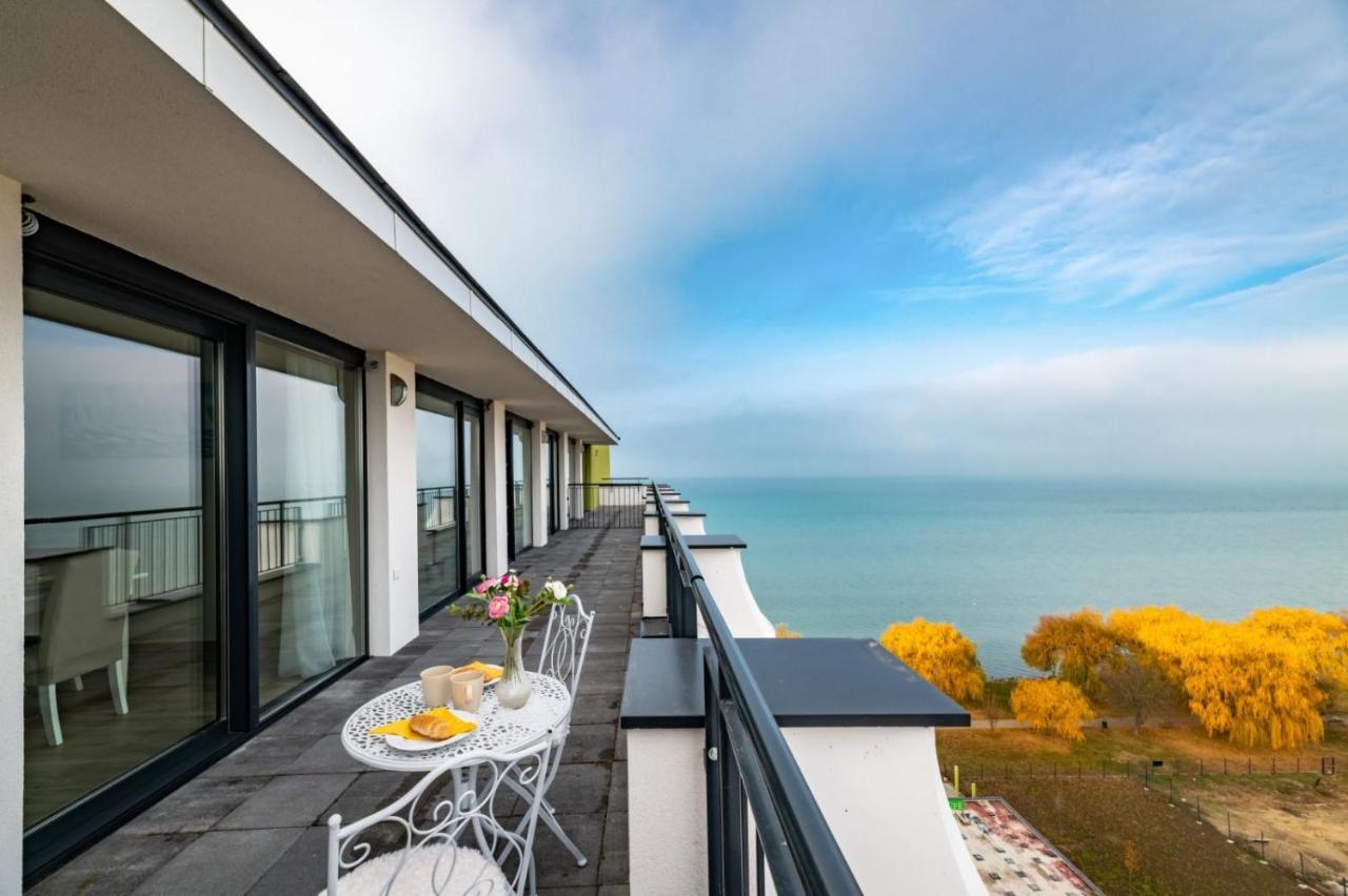 Myflat Lux Penthouse Apartment Siofok Exterior photo